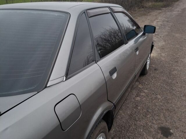 Серый Ауди 80, объемом двигателя 1.8 л и пробегом 100 тыс. км за 2950 $, фото 1 на Automoto.ua