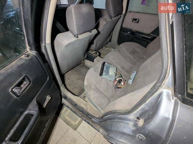 Серый Ауди 80, объемом двигателя 1.8 л и пробегом 450 тыс. км за 550 $, фото 1 на Automoto.ua