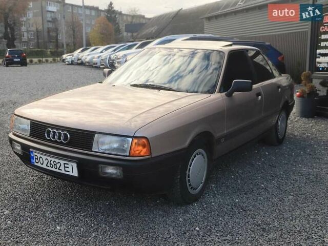Серый Ауди 80, объемом двигателя 1.8 л и пробегом 277 тыс. км за 3000 $, фото 7 на Automoto.ua