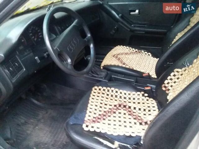 Серый Ауди 80, объемом двигателя 1.8 л и пробегом 250 тыс. км за 1300 $, фото 1 на Automoto.ua