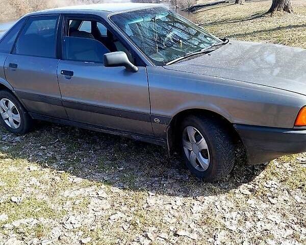 Сірий Ауді 80, об'ємом двигуна 1.8 л та пробігом 300 тис. км за 2600 $, фото 6 на Automoto.ua