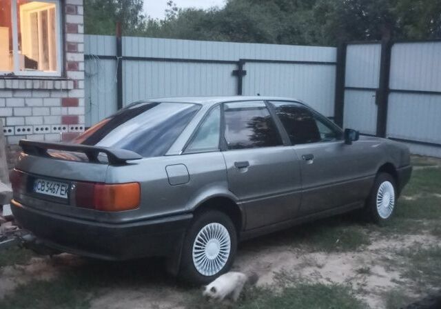 Серый Ауди 80, объемом двигателя 1.6 л и пробегом 1 тыс. км за 1325 $, фото 8 на Automoto.ua