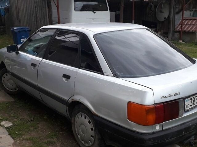 Сірий Ауді 80, об'ємом двигуна 0 л та пробігом 350 тис. км за 1950 $, фото 2 на Automoto.ua