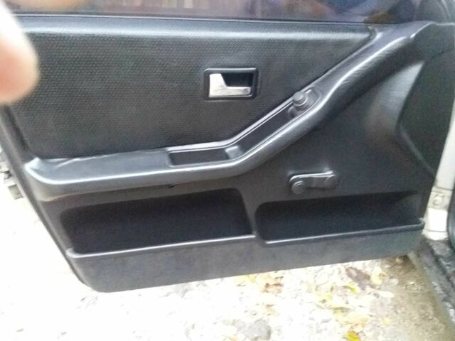 Сірий Ауді 80, об'ємом двигуна 1.8 л та пробігом 250 тис. км за 1300 $, фото 5 на Automoto.ua