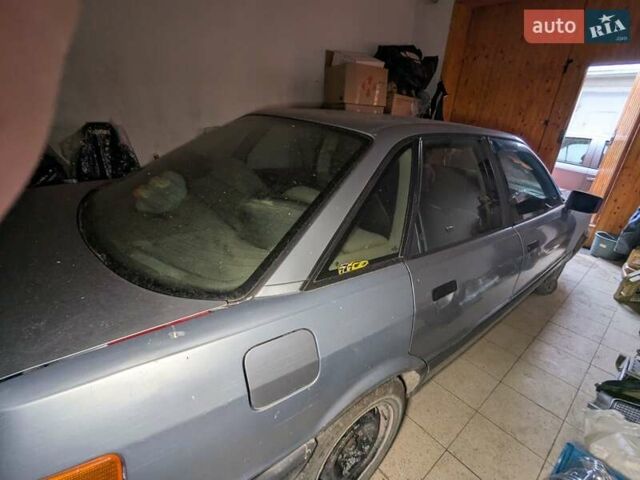 Серый Ауди 80, объемом двигателя 1.8 л и пробегом 450 тыс. км за 550 $, фото 5 на Automoto.ua