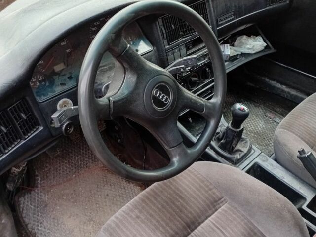 Сірий Ауді 80, об'ємом двигуна 1.8 л та пробігом 280 тис. км за 650 $, фото 5 на Automoto.ua