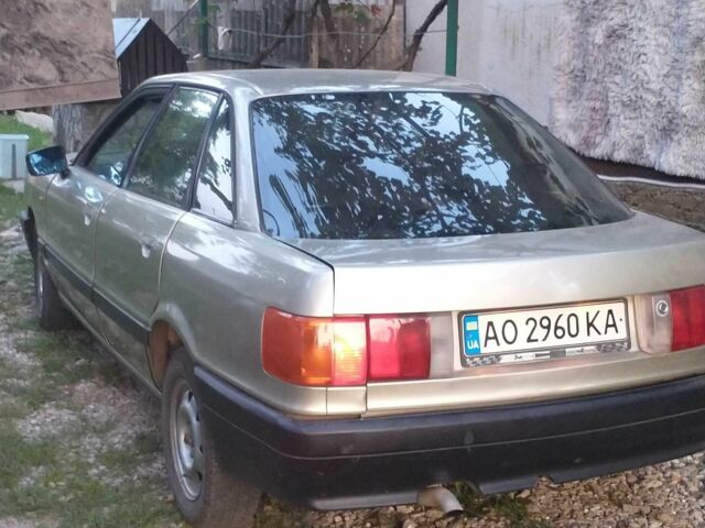 Сірий Ауді 80, об'ємом двигуна 1.6 л та пробігом 300 тис. км за 1600 $, фото 4 на Automoto.ua