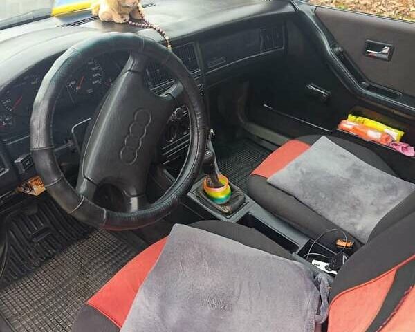 Сірий Ауді 80, об'ємом двигуна 1.8 л та пробігом 225 тис. км за 1750 $, фото 2 на Automoto.ua