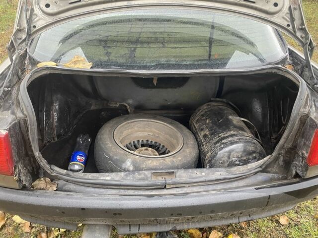 Сірий Ауді 80, об'ємом двигуна 1.8 л та пробігом 380 тис. км за 1250 $, фото 7 на Automoto.ua