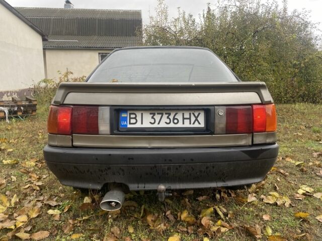 Сірий Ауді 80, об'ємом двигуна 1.8 л та пробігом 380 тис. км за 1250 $, фото 3 на Automoto.ua