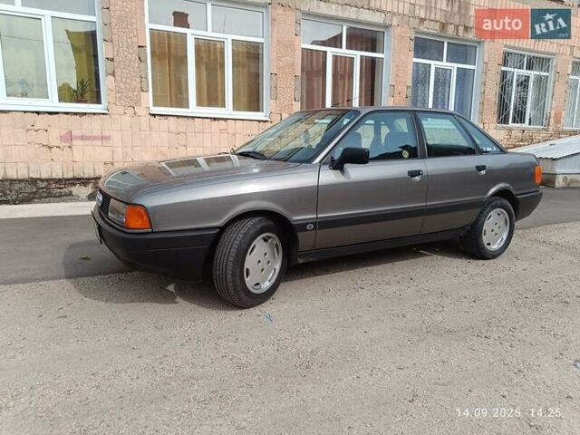 Серый Ауди 80, объемом двигателя 1.8 л и пробегом 204 тыс. км за 2577 $, фото 5 на Automoto.ua