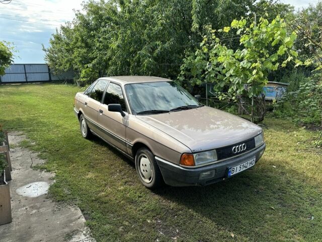 Сірий Ауді 80, об'ємом двигуна 1.8 л та пробігом 130 тис. км за 3800 $, фото 4 на Automoto.ua