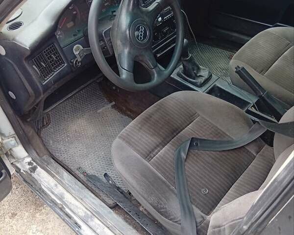Сірий Ауді 80, об'ємом двигуна 1.8 л та пробігом 130 тис. км за 1300 $, фото 3 на Automoto.ua