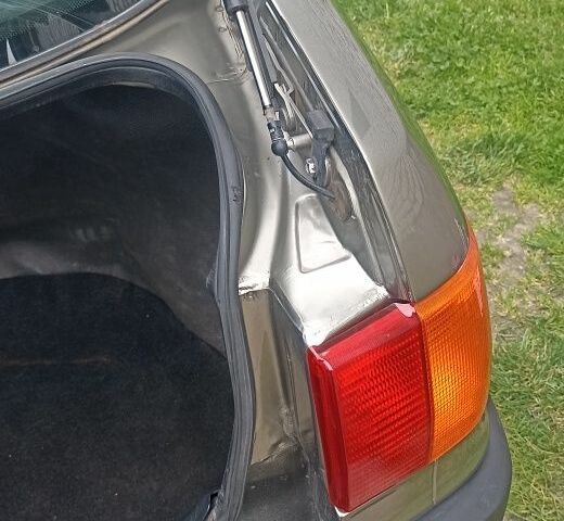 Сірий Ауді 80, об'ємом двигуна 1.8 л та пробігом 266 тис. км за 1400 $, фото 17 на Automoto.ua