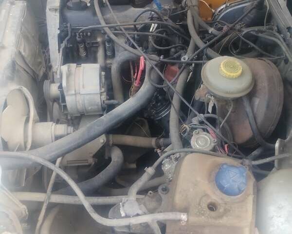 Серый Ауди 80, объемом двигателя 1.8 л и пробегом 560 тыс. км за 1450 $, фото 3 на Automoto.ua