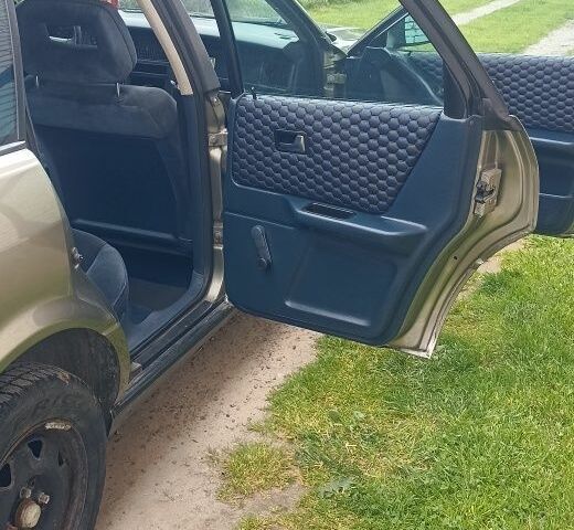Сірий Ауді 80, об'ємом двигуна 1.8 л та пробігом 266 тис. км за 1400 $, фото 22 на Automoto.ua