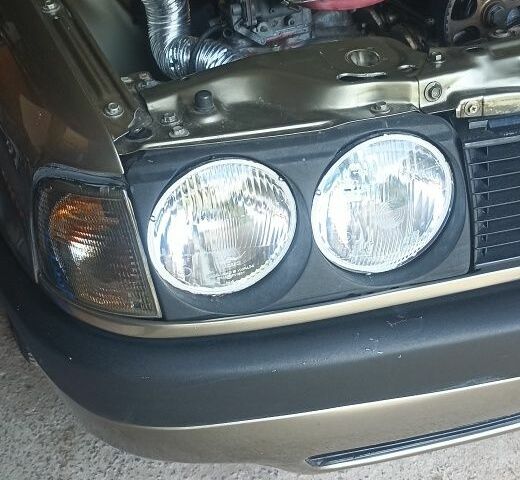 Сірий Ауді 80, об'ємом двигуна 1.8 л та пробігом 266 тис. км за 1400 $, фото 11 на Automoto.ua