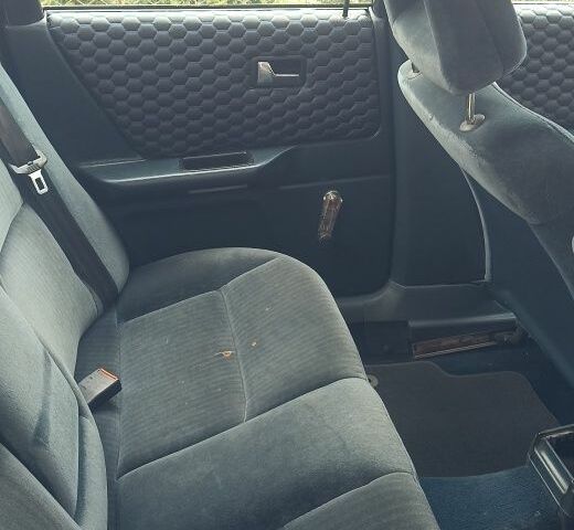 Сірий Ауді 80, об'ємом двигуна 1.8 л та пробігом 266 тис. км за 1400 $, фото 23 на Automoto.ua