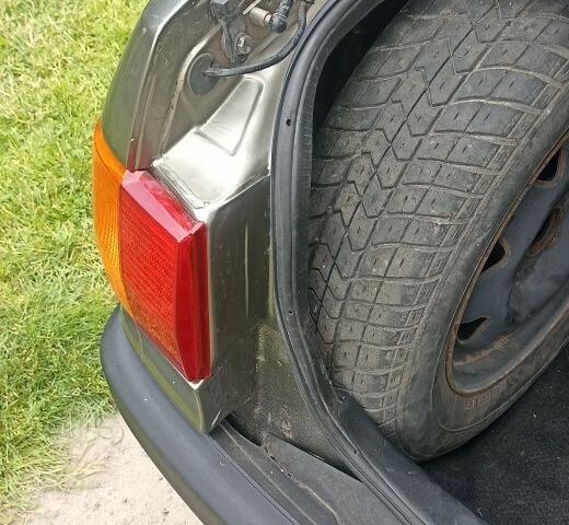 Сірий Ауді 80, об'ємом двигуна 1.8 л та пробігом 266 тис. км за 1400 $, фото 15 на Automoto.ua