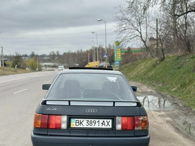 Серый Ауди 80, объемом двигателя 0 л и пробегом 90 тыс. км за 1305 $, фото 3 на Automoto.ua