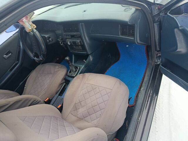 Сірий Ауді 80, об'ємом двигуна 2 л та пробігом 400 тис. км за 1300 $, фото 7 на Automoto.ua