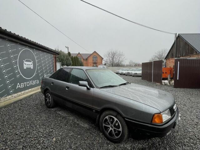 Серый Ауди 80, объемом двигателя 1.8 л и пробегом 300 тыс. км за 2300 $, фото 2 на Automoto.ua