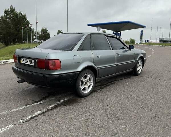Сірий Ауді 80, об'ємом двигуна 2 л та пробігом 270 тис. км за 1736 $, фото 2 на Automoto.ua