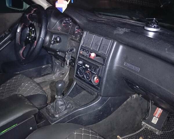 Серый Ауди 80, объемом двигателя 1.78 л и пробегом 4 тыс. км за 1900 $, фото 3 на Automoto.ua