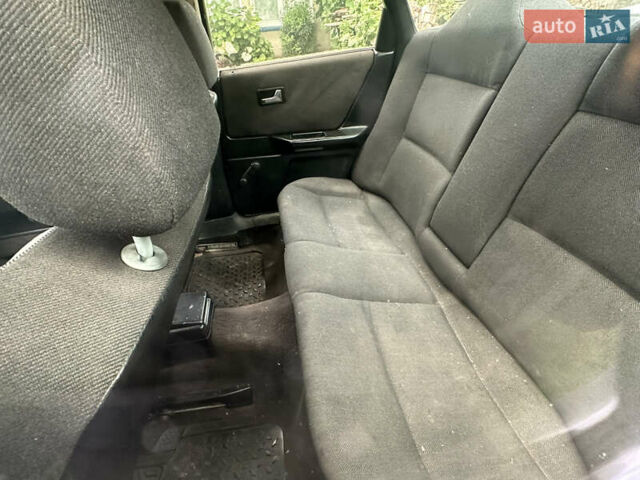 Серый Ауди 80, объемом двигателя 1.78 л и пробегом 440 тыс. км за 999 $, фото 7 на Automoto.ua