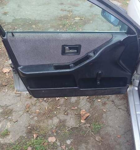 Серый Ауди 80, объемом двигателя 1.8 л и пробегом 350 тыс. км за 1700 $, фото 15 на Automoto.ua