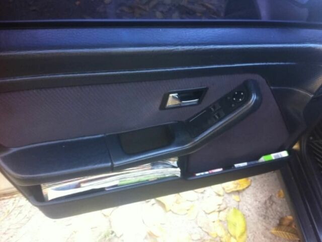 Серый Ауди 80, объемом двигателя 2.3 л и пробегом 460 тыс. км за 2700 $, фото 4 на Automoto.ua