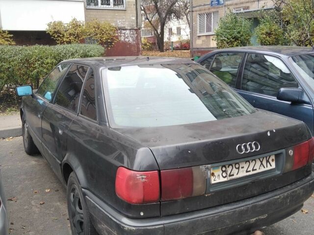 Серый Ауди 80, объемом двигателя 2.3 л и пробегом 352 тыс. км за 1600 $, фото 3 на Automoto.ua