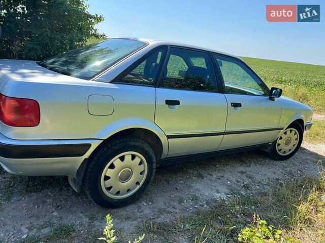 Серый Ауди 80, объемом двигателя 1.98 л и пробегом 232 тыс. км за 2650 $, фото 5 на Automoto.ua