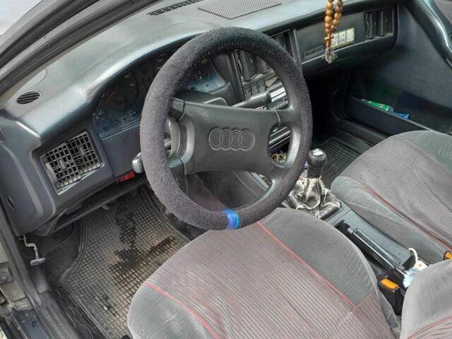 Сірий Ауді 80, об'ємом двигуна 2 л та пробігом 60 тис. км за 2000 $, фото 4 на Automoto.ua
