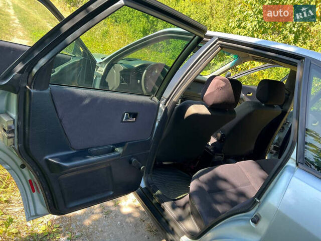 Серый Ауди 80, объемом двигателя 1.98 л и пробегом 232 тыс. км за 2650 $, фото 8 на Automoto.ua