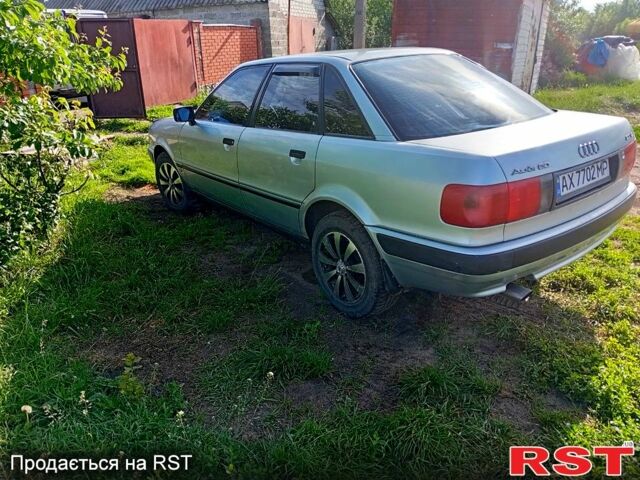 Серый Ауди 80, объемом двигателя 2.3 л и пробегом 250 тыс. км за 3100 $, фото 5 на Automoto.ua