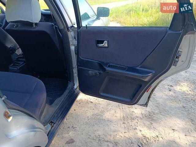 Серый Ауди 80, объемом двигателя 2 л и пробегом 399 тыс. км за 3000 $, фото 13 на Automoto.ua