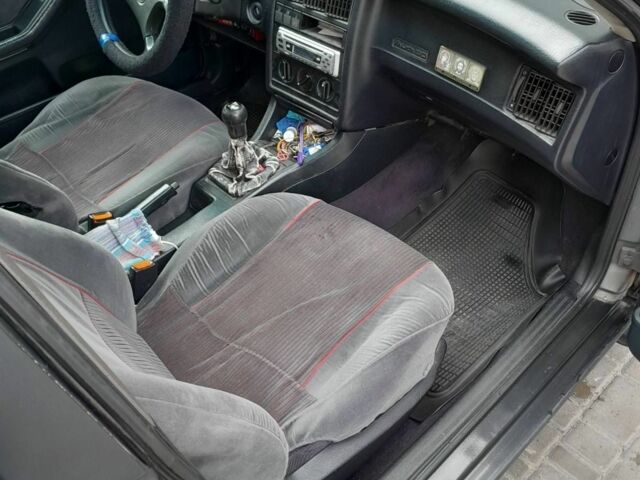 Сірий Ауді 80, об'ємом двигуна 2 л та пробігом 60 тис. км за 2000 $, фото 6 на Automoto.ua