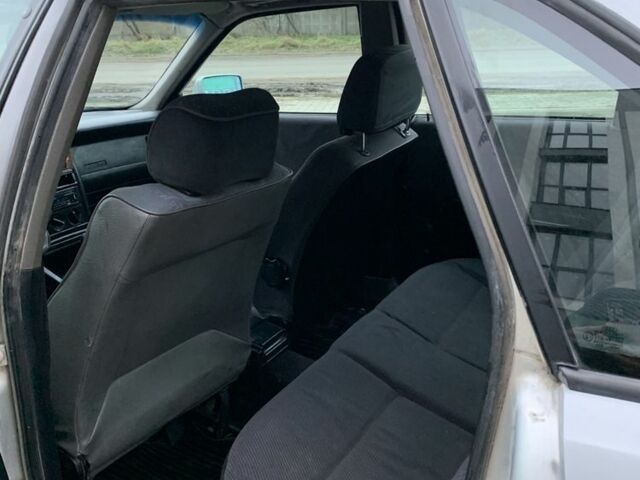 Сірий Ауді 80, об'ємом двигуна 1.8 л та пробігом 289 тис. км за 2500 $, фото 14 на Automoto.ua