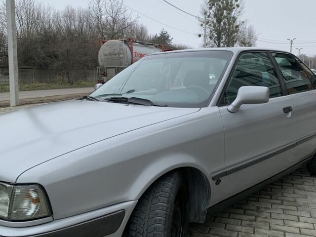 Сірий Ауді 80, об'ємом двигуна 1.8 л та пробігом 289 тис. км за 2500 $, фото 2 на Automoto.ua