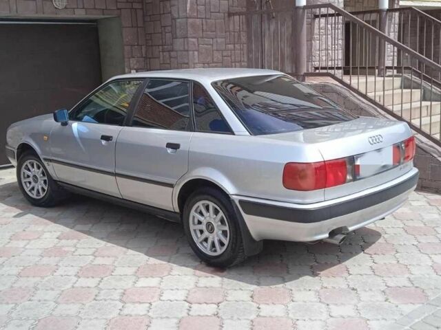 Сірий Ауді 80, об'ємом двигуна 2 л та пробігом 400 тис. км за 2500 $, фото 7 на Automoto.ua