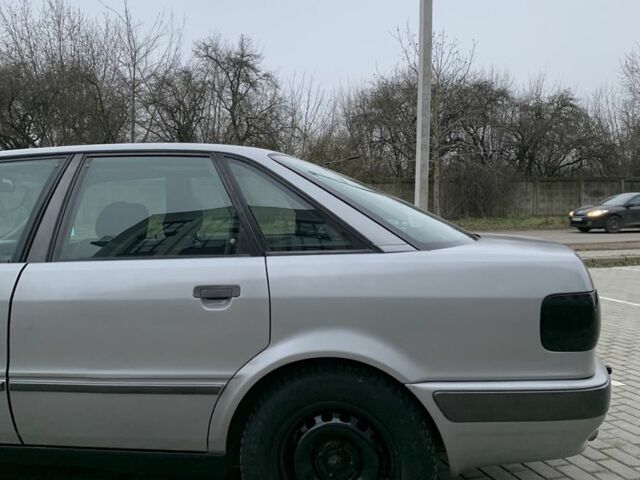 Сірий Ауді 80, об'ємом двигуна 1.8 л та пробігом 289 тис. км за 2500 $, фото 6 на Automoto.ua