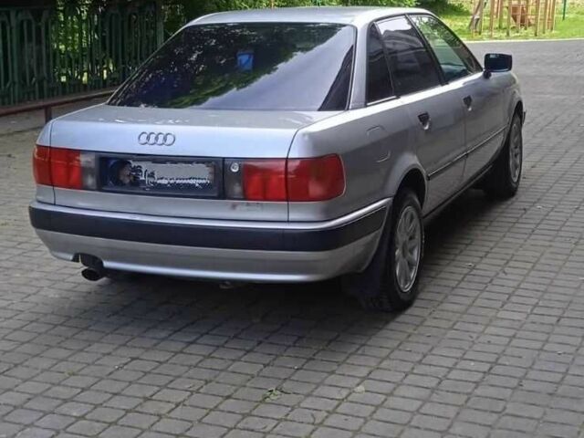 Сірий Ауді 80, об'ємом двигуна 2 л та пробігом 400 тис. км за 2500 $, фото 4 на Automoto.ua