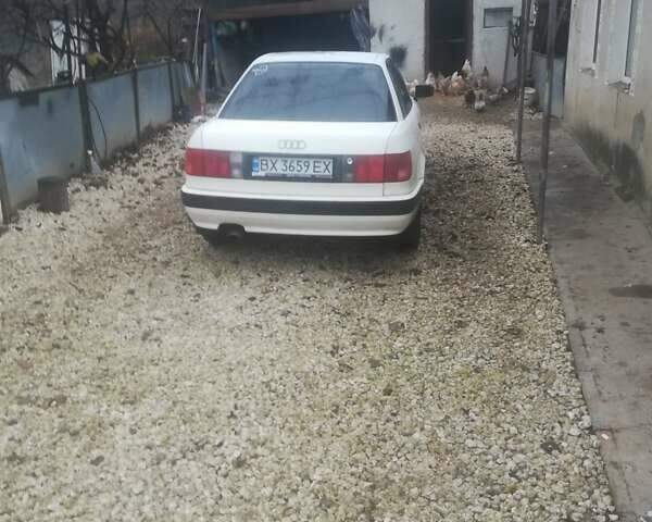 Серый Ауди 80, объемом двигателя 2 л и пробегом 300 тыс. км за 2570 $, фото 1 на Automoto.ua