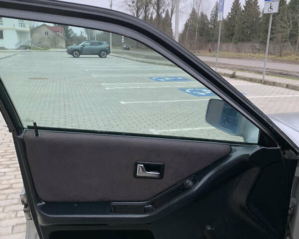 Сірий Ауді 80, об'ємом двигуна 2 л та пробігом 312 тис. км за 2500 $, фото 12 на Automoto.ua