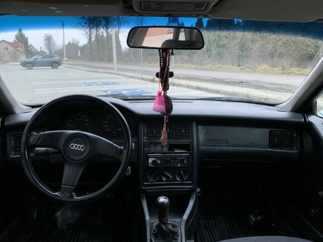 Сірий Ауді 80, об'ємом двигуна 1.8 л та пробігом 289 тис. км за 2500 $, фото 16 на Automoto.ua