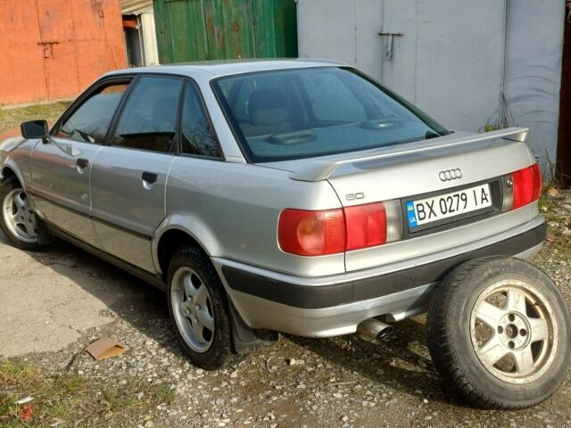 Серый Ауди 80, объемом двигателя 2 л и пробегом 413 тыс. км за 2600 $, фото 7 на Automoto.ua