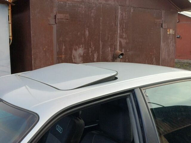 Серый Ауди 80, объемом двигателя 2 л и пробегом 413 тыс. км за 2600 $, фото 2 на Automoto.ua