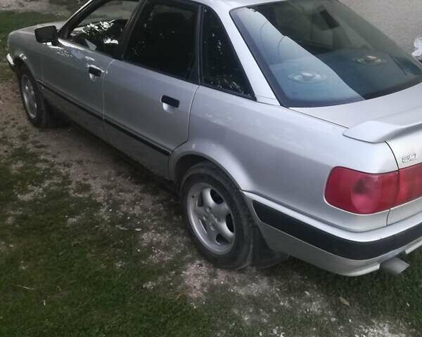 Сірий Ауді 80, об'ємом двигуна 1.98 л та пробігом 300 тис. км за 2200 $, фото 11 на Automoto.ua