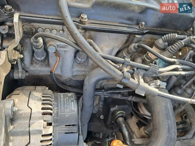 Серый Ауди 80, объемом двигателя 1.98 л и пробегом 194 тыс. км за 3000 $, фото 9 на Automoto.ua